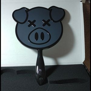JSC Jeffree Star x Shane Dawson black pig mirror